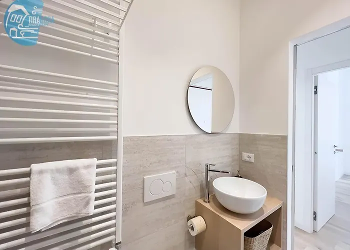 Апартаменты San Lazzaro 23 - 1 Tirabora Short Rent Триест