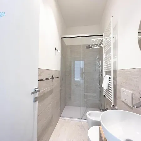 Apartment San Lazzaro 23 - 1 Tirabora Short Rent Trieste